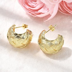 Латунные плетеные серьги-гвоздики в форме буквы С EJEW-H171-04G