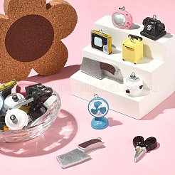 40шт 8 стиля непрозрачные подвески из смолы RESI-CJ0003-51