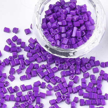 ペイントガラスビーズを焼く  キューブ  青紫色  3~6x2~2.5x2~2.5mm  穴：1mm  約15000個/袋 SEED-S023-11A-09-1