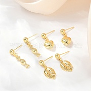 Серьги-гвоздики из латуни в форме сердца EJEW-Z115-03G