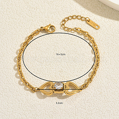 Bracelet en acier inoxydable à maillons en forme de cœur orné de zirconiums cubiques transparents&nbsp;ME3579