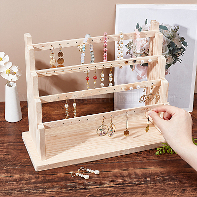 NBEADS Natural Wood Earring Display Stands, 6 Slots Wood Earring Card Holder  Jewelry Earring Display Holder Jewelry Stand Jewelry Retail Display for  Selling, 10.9×6.57 