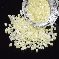 8/0 de dos abalorios de la semilla de cristal tallado, hexágono, Colores interiores transparentes arcoiris y brillo, amarillo claro, 2.5~3x2.5mm, agujero: 0.9 mm, aproximamente 15000 unidades / bolsa