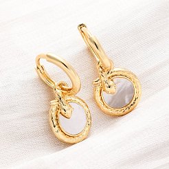 Плоские круглые серьги-кольца из латуни со змеиной ракушкой KK-D363-21G