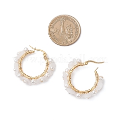 Серьги-кольца с цветочным узором из ракушечного жемчуга и акриловых бусин EJEW-TA00747