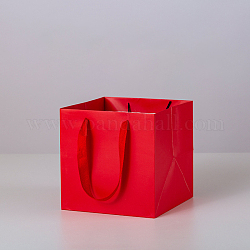 Sacs cadeaux en papier kraft de couleur unie avec poignées en ruban, pour anniversaire mariage fête de noël sacs à provisions, carrée, rouge, 15x15x15 cm