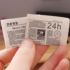 ミニチュア新聞  合成皮革カバー付き  人形の日常のシーンのアクセサリー  ドールハウスのリビングルームに  ホワイト＆ブラック  35x45mm  10枚/束&nbsp;MIMO-PW0001-080
