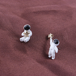 合金スタンドピアス  宇宙飛行士  ゴールドカラー  18~25mm&nbsp;EJEW-L197-06