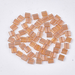 Cuentas de semillas de vidrio transparente de 2 orificio, Abrillantado, Rectángulo, arena marrón, 5x4.5~5.5x2~2.5mm, agujero: 0.5~0.8 mm
