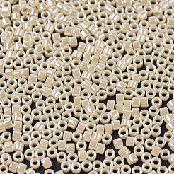 MIYUKIデリカビーズ  シリンダー  日本製シードビーズ  11/0  （db1560)不透明クリーム光沢  1.3x1.6mm  穴：0.8mm  約10000個/袋  50 G /袋&nbsp;SEED-X0054-DB1560