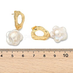 Ohrstecker mit Hängemotiv aus Messing und natürlichen Keshi-Perlen&nbsp;EJEW-JE07093
