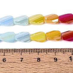 電気メッキオペークガラスビーズ連売り  ツイスト  多面カット  ミックスカラー  9~9.5x6~6.5x4~5mm  穴：1~1.4mm  約42~50個/連  15.16~18.11インチ（38.5~46cm）&nbsp;EGLA-N022-10A-B01