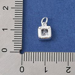 925 breloque carrée en argent sterling avec zircone cubique pavée avec anneaux de jonction et 925 poinçons&nbsp;STER-D288-05S-06