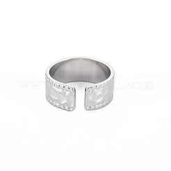 Anillo de puño plano abierto martillado de acero inoxidable 304 que no se deslustra para mujer&nbsp;RJEW-S405-208P