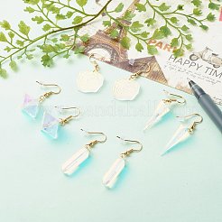 透明レーザーアクリルダングルピアス  金色の真鍮のピアスフック  混合形状  クリアAB  40~48mm  ピン：0.8mm&nbsp;EJEW-JE04674