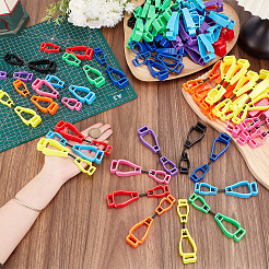 90 Stück 9 Farben Kunststoff-Handschuh-Greifer-Clip&nbsp;AJEW-WA0003-68