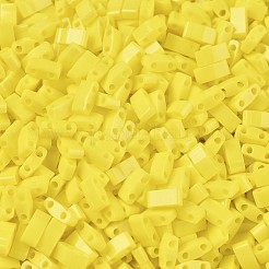 MIYUKIハーフティラビーズ  日本製シードビーズ  2の穴  （htl404)不透明な黄色  5x2.3x1.9mm  穴：0.8mm  約1250個/50g&nbsp;SEED-X0054-HTL404