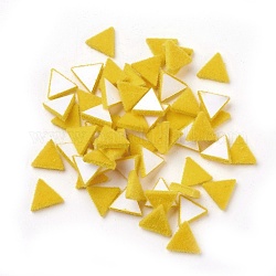 Flockige Acryl-Cabochons, Dreieck, golden, 8.5x9.5x1.5 mm