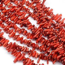 Gefärbte Chips, synthetische Korallenstränge, indian red, 4~18x2~5x2~4 mm, Bohrung: 0.5 mm, 16.1 Zoll / Strang, ca. 2082~3562 Stk. / 500 g