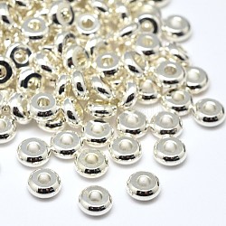 Laiton rondes plat séparateurs perles, couleur argentée, 5x2mm, Trou: 2mm