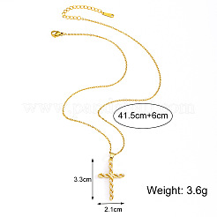 Collana con ciondolo a croce intrecciata in acciaio inossidabile 304 con micro pavé di zirconi cubici trasparenti per donna&nbsp;WG62B61-01
