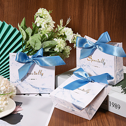 Коробка конфет из бумаги с мраморным принтом и полиэстеровой лентой василькового цвета CON-WH0106-06