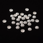 Silber Farbe Blume Messing WulstspAnhänger / charmsr Kappen, ausgefallene Perlenkappen, Metall-Schmuck-Zubehör, 8x1.8 mm, Bohrung: 1 mm, ca. 85 Stk. / 10 g