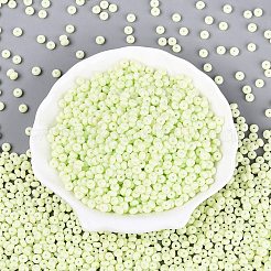 オペークガラスシードビーズ  丸い穴  ロンデル  淡緑色  4~4.5x2~3mm  穴：0.9~1mm  約6430個/ポンド&nbsp;SEED-N012-09A-07