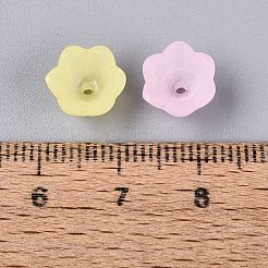 Embouts de perles en acrylique transparent givré en forme de fleur&nbsp;OACR-Q203-01