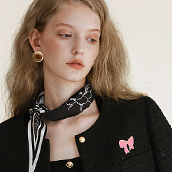16 épingle en émail en forme de nœud papillon&nbsp;JEWB-FH0002-01A