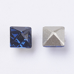 Strass en verre pointé &nbsp;RGLA-E013-6x6x6-207