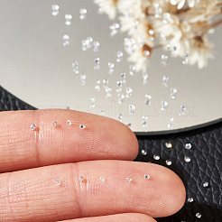 500 cabujones de circonita cúbica de grado AAA con forma de diamante&nbsp;ZIRC-TADJ0001-01F