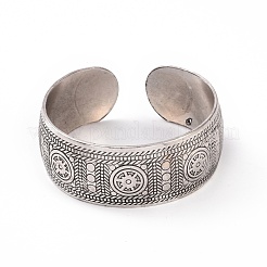 女性のためのボヘミア チベット スタイル合金厚いオープン カフ バングル  丸い模様  内径：2-3/8インチ（5.9cm）  ワイド：25mm&nbsp;BJEW-E002-01AS-02