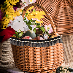 4 ярд шифоновой плиссированной кружевной ленты с пластиковыми бусинами&nbsp;OCOR-FG0002-65