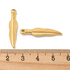 304ステンレスペンダント  フェザーチャーム  14KGP本金メッキ  28.5x6x2.5mm  穴：1.8mm&nbsp;STAS-L022-212G