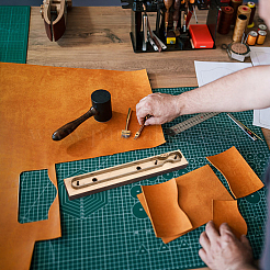Stanzform zum Ausstanzen von Schlüsselanhängern aus Holz und Leder für DIY-Bastelarbeiten&nbsp;DIY-WH20130-136