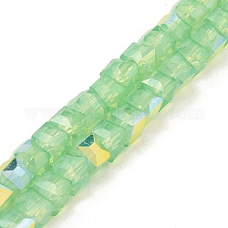 Chapelets de perles en verre peint, imitation opalite, facette, de couleur plaquée ab , cube, vert clair, 6.5x6.5x6mm, Trou: 1.2mm, Environ 95 pcs/chapelet, 22.83~23.03'' (58~58.5 cm)