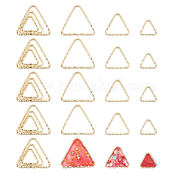 Chgcraft 30 pz 3 pendenti in lega di stile, triangolo, oro chiaro, 18~33.5x19~38x1.5~2.8mm, Foro: 1.4~1.5 mm, 10pcs / style