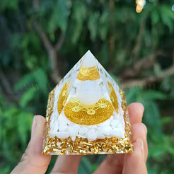 Générateurs d'énergie de résine de pyramide d'orgonite&nbsp;PW-WGA8CE9-01