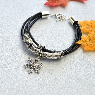 Шнур из искусственной кожи OCOR-WH0101-28-1