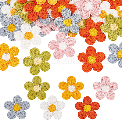 Fingerinspire 60 Uds. Parches de apliques bordados de flores al por mayor para bisuterias Es.Pandahall