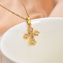 Collana con ciondolo a croce religiosa in acciaio inossidabile 304 con micro pavé di zirconi cubici trasparenti per donna&nbsp;WG29A99-01