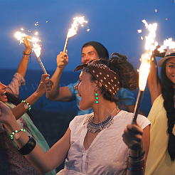 150 шт. нити синтетических светящихся камней&nbsp;G-PH0019-18