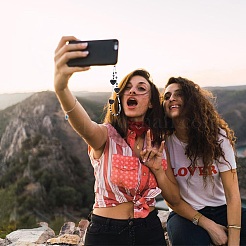 Сердечные акриловые и смоляные бусины мобильные ремни HJEW-PH01878