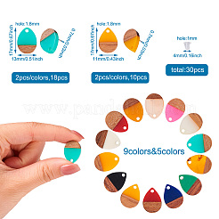 Серьги-гвоздики из смолы и ореха MAK-CD0001-02