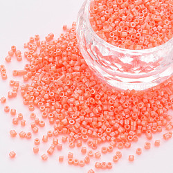 GlasZylinderförmigperlen in fluoreszierender Farbe, Perlen, Backen Farbe, Rundloch, Licht Lachs, 1.5~2x1~2 mm, Bohrung: 0.8 mm, ca. 8000 Stk. / Beutel, etwa 1 Pfund / Beutel