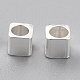 真鍮製スペーサービーズ  長持ちメッキ  丸い穴のある立方体  925銀メッキ  2x2x2mm  穴：1.2mm KK-O133-209A-S-2