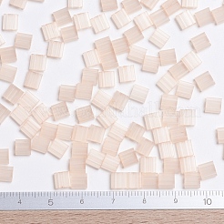 MIYUKIティラビーズ  日本製シードビーズ  2穴  （tl2555)シルク淡いライトコーラル  5x5x1.9mm  穴：0.8mm  約118PCS /ボトル  10 G /ボトル&nbsp;SEED-JP0008-TL2555