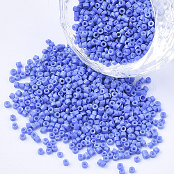 Perline cilindriche di vetro, perline semi, cottura della vernice, foro rotondo, blu fiordaliso, 1.5~2x1~2mm, Foro: 0.8 mm, circa 8000pcs/scatola, su 85~95 g / borsa