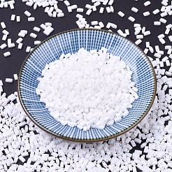 MIYUKIハーフティラビーズ  日本製シードビーズ  2の穴  （htl402fr）ユニコーンマットホワイトab  5x2.3x1.9mm  穴：0.8mm  約2500個/100g&nbsp;SEED-J020-HTL0402FR